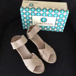 Charleston Shoe Company Cannon Linen, Size 8. Only worn twice!